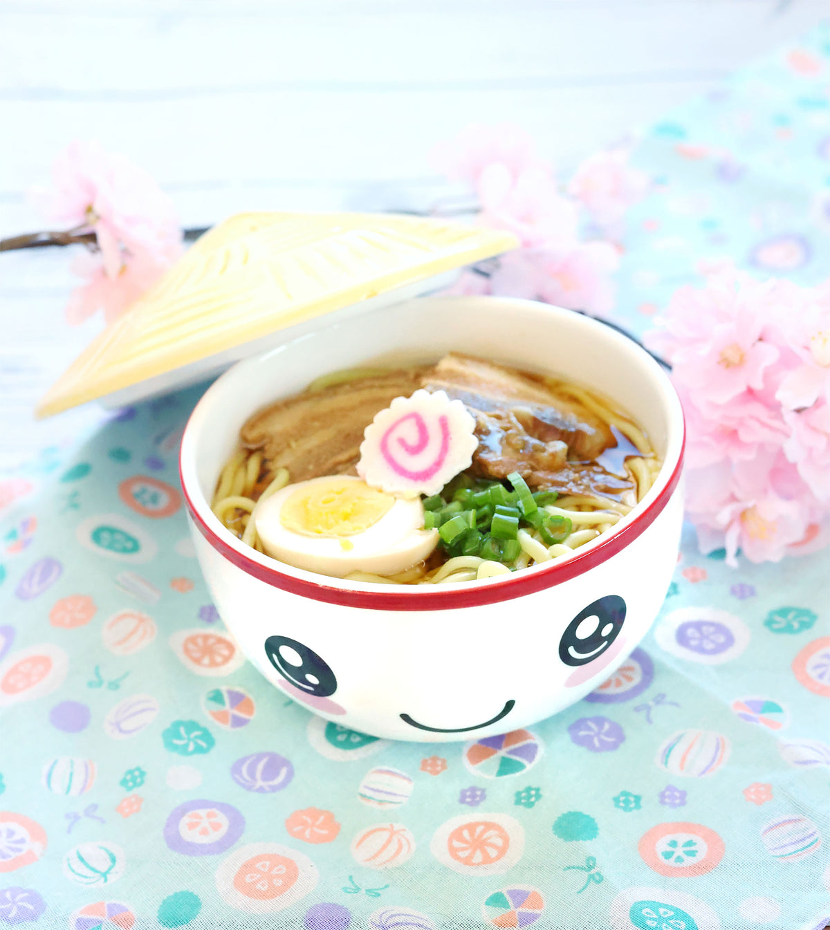 Produktbild Kawaii skål med lock för animefans