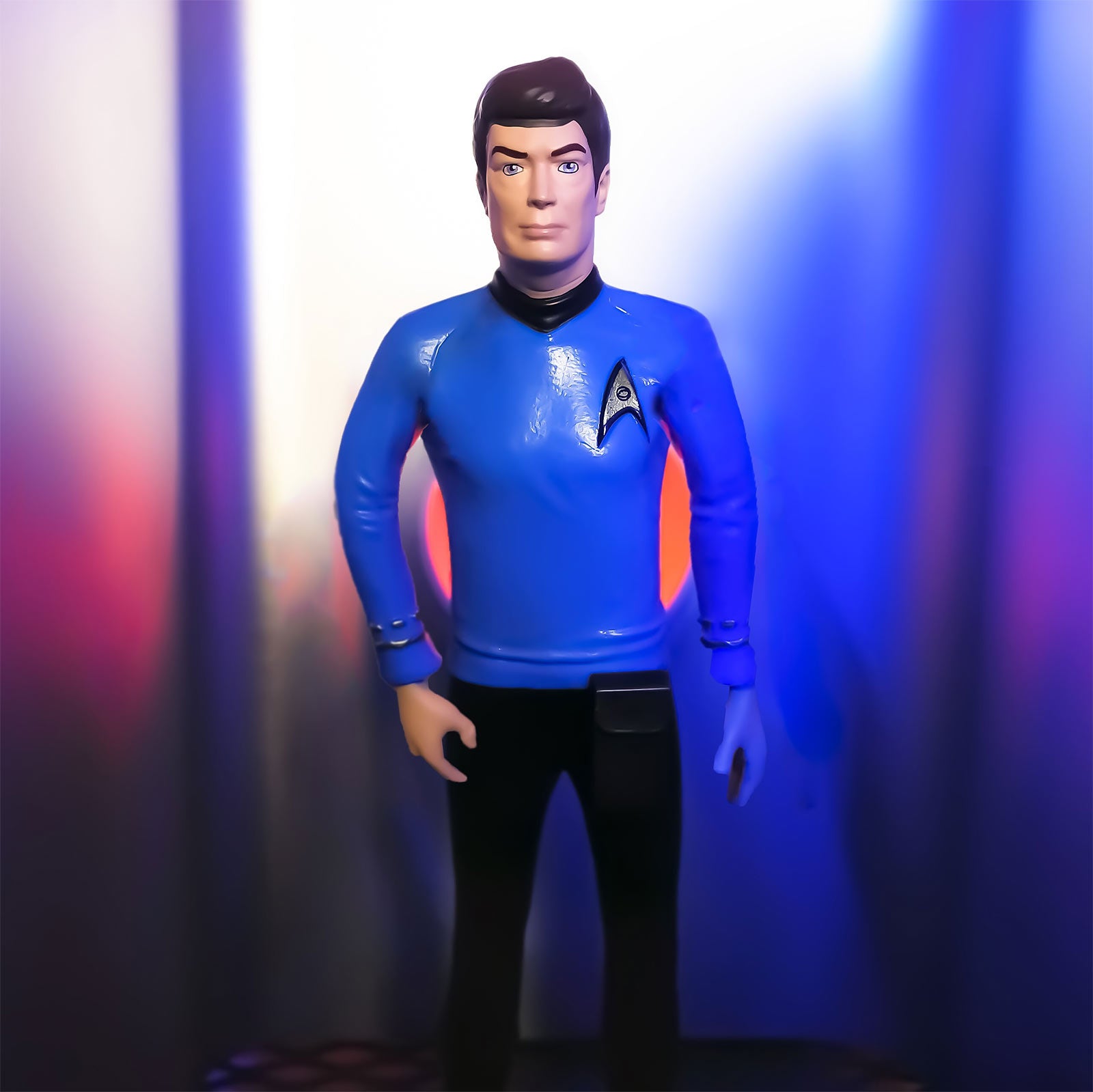 Produktbild Star Trek - McCoy Bendyfigs Figur 19 cm