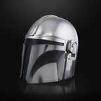 Produktbild The Mandalorian hjälmreplika med ljus - Star Wars
