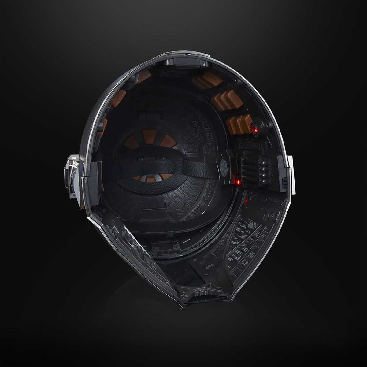 Produktbild The Mandalorian hjälmreplika med ljus - Star Wars