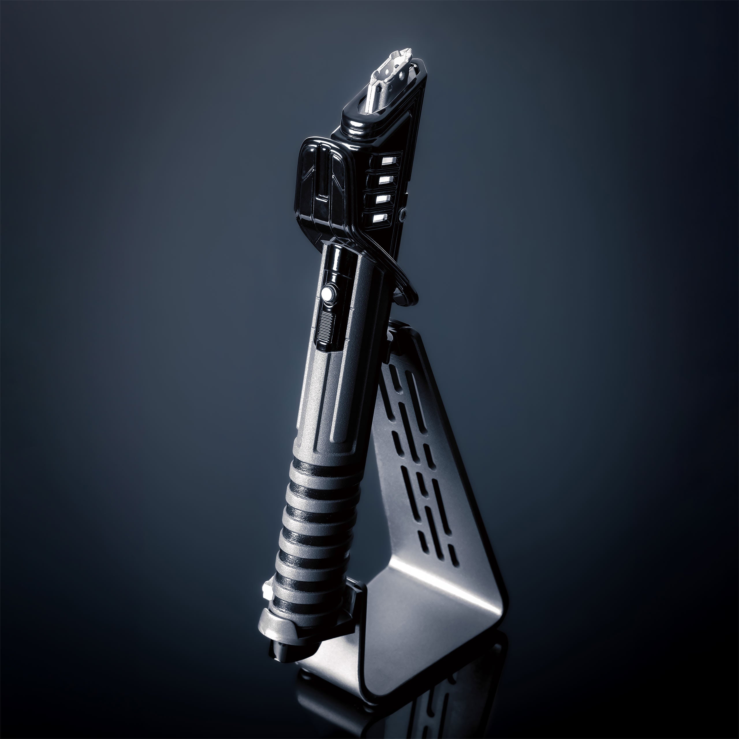 Produktbild Mandalorianens Darksaber Force FX Elite Lightsaber - Star Wars The Mandalorian
