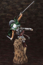 Produktbild Attack on Titan - Mikasa Ackerman Figur 35cm