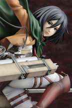 Produktbild Attack on Titan - Mikasa Ackerman Figur 35cm