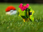 Produktbild Pokemon - Caterpie med Pokeball nanoblock Mini byggklossfigur set