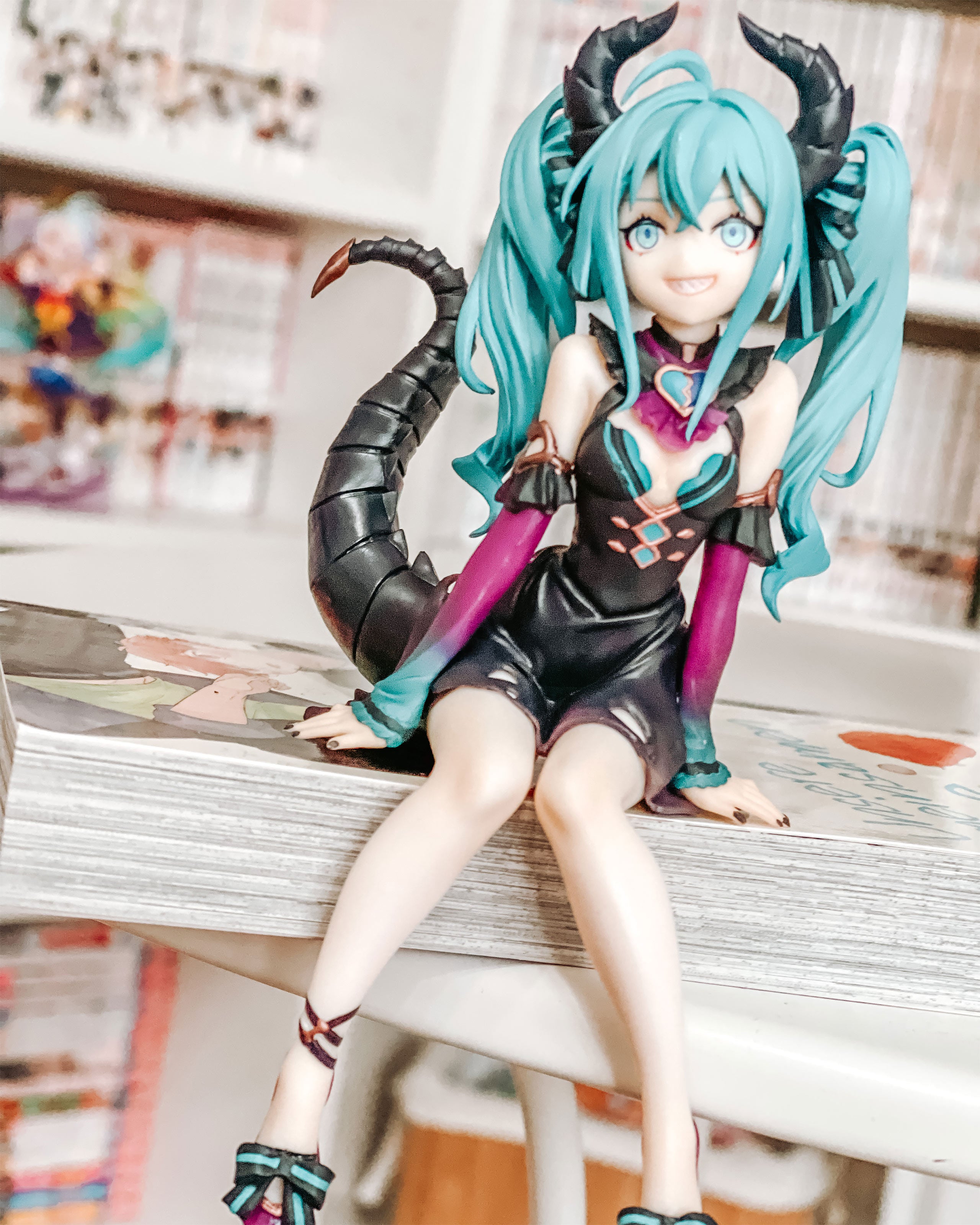 Produktbild Vocaloid - Hatsune Miku Villain Noodle Stopper Figur 16 cm
