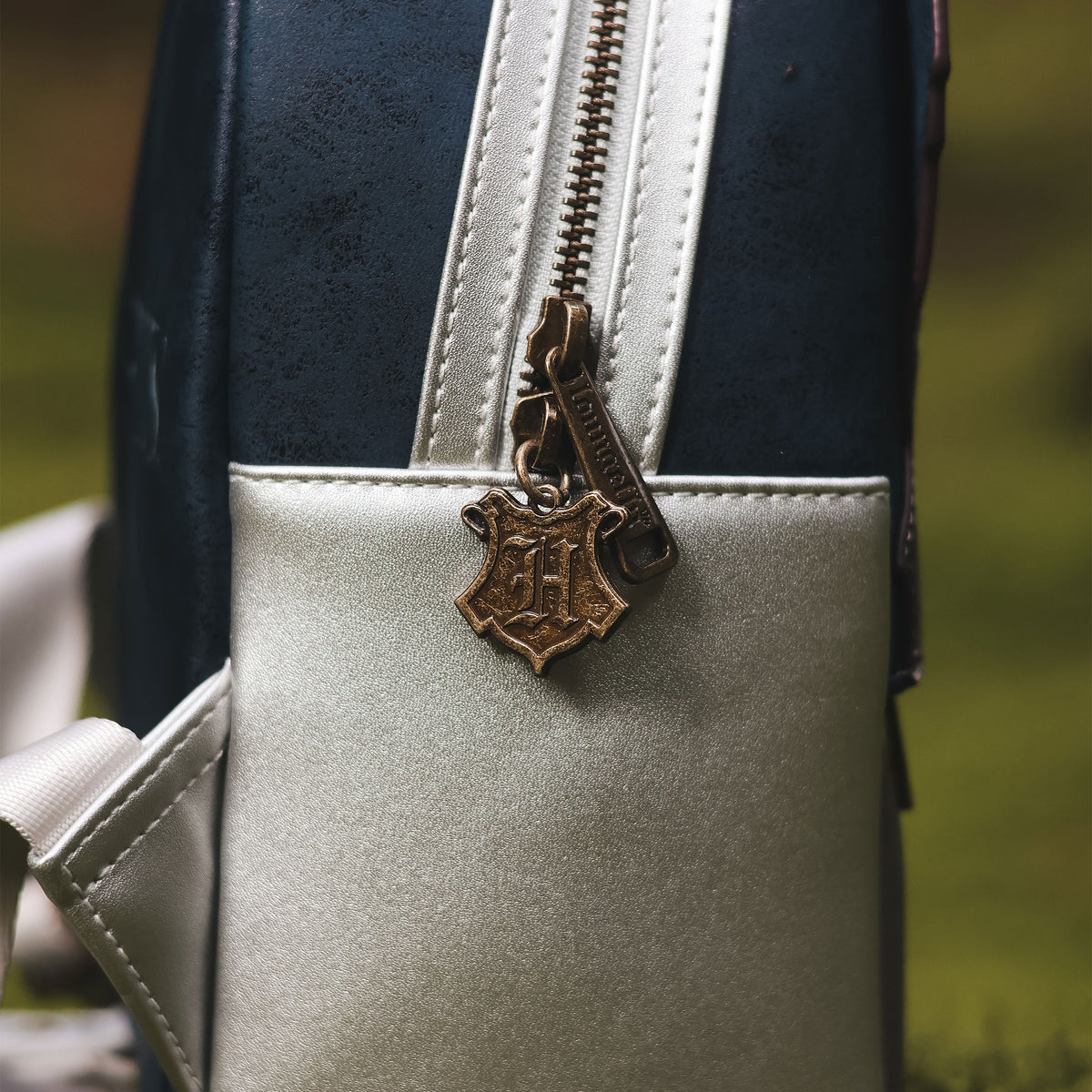 Produktbild Harry Potter - Mini ryggsäck med Hogwarts slott