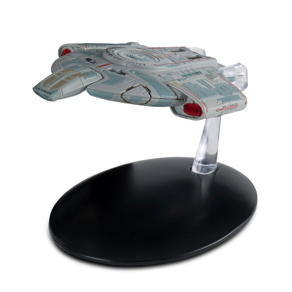 Produktbild Star Trek - Rymdskepp U.S.S. Defiant NX-74205 Hero Collector Figur