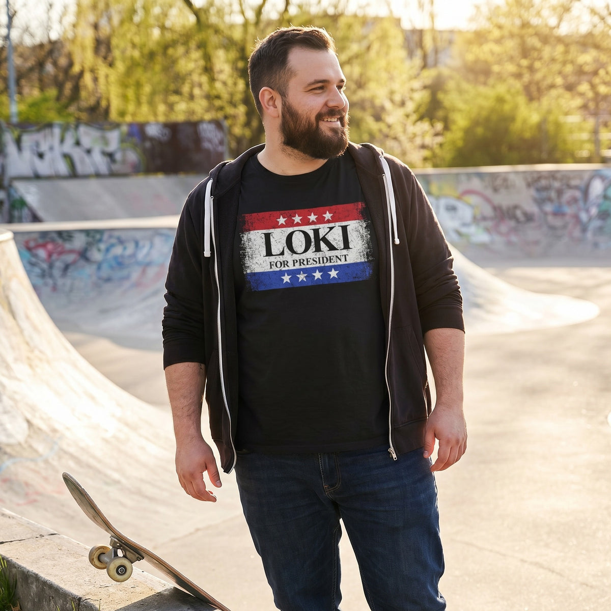 Produktbild For President T-shirt svart för Loki-fans