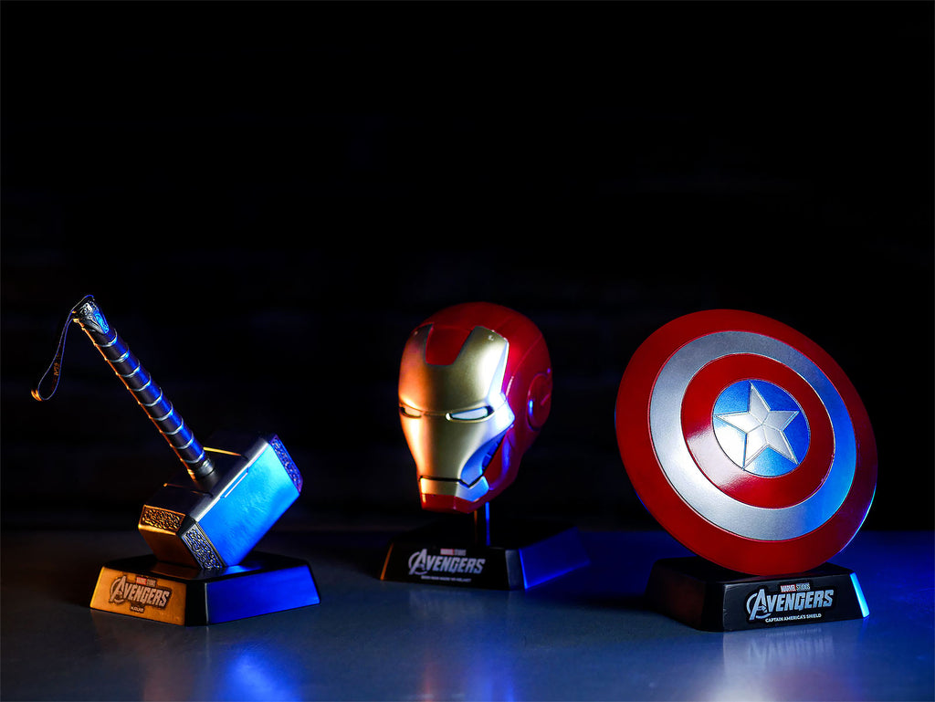 Produktbild Iron Man - Mark VII hjälmreplika från Marvel Museum Collection
