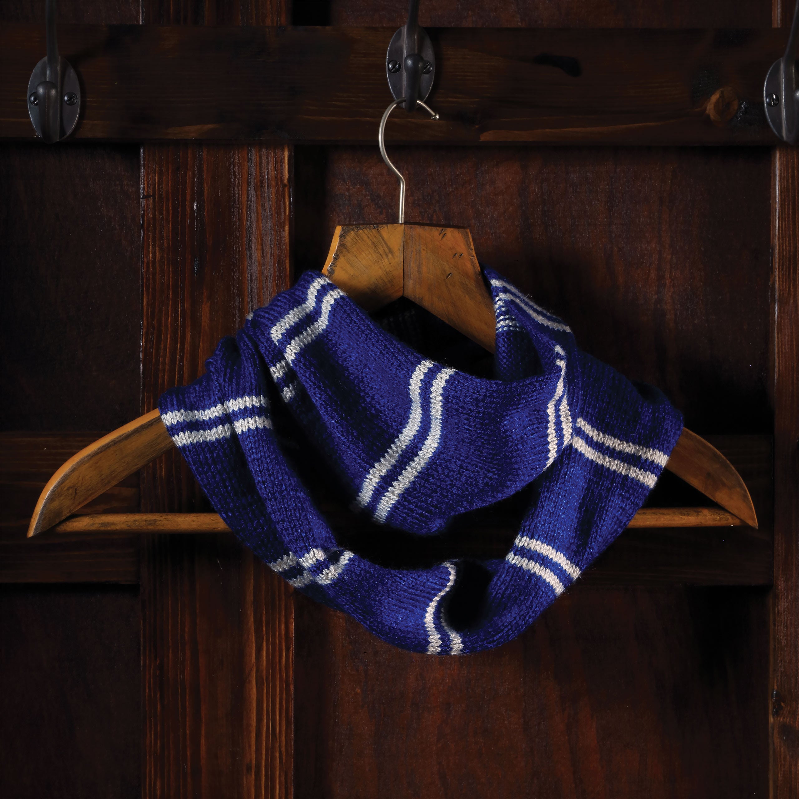 Produktbild Ravenclaw Loop Halsduk Stickningsset - Harry Potter