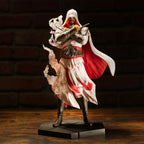 Produktbild Assassin's Creed - Mästarmördaren Ezio Figur 25 cm