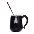 Produktbild Harry Potter - Hogwarts mugg med rörfunktion och trollstav