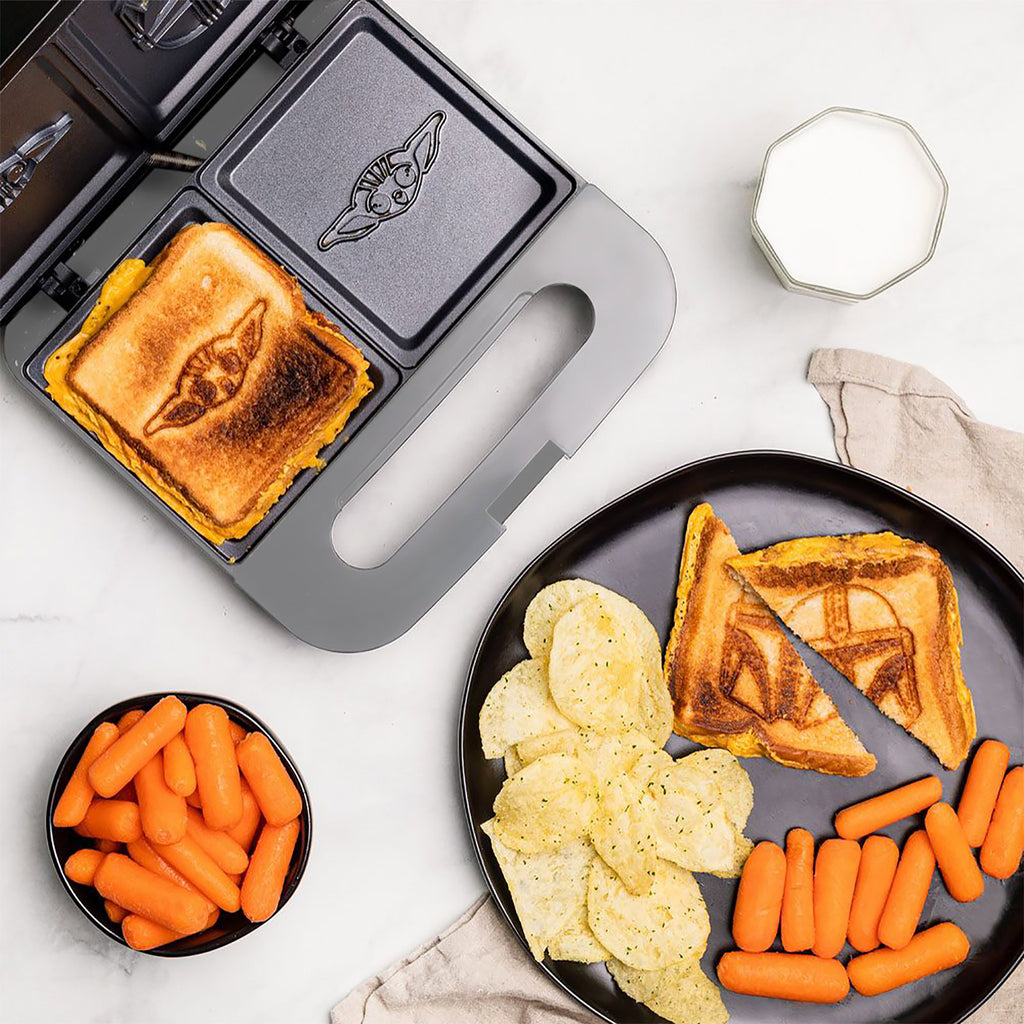 Produktbild Grogu och Mando smörgåsgrill - Star Wars The Mandalorian