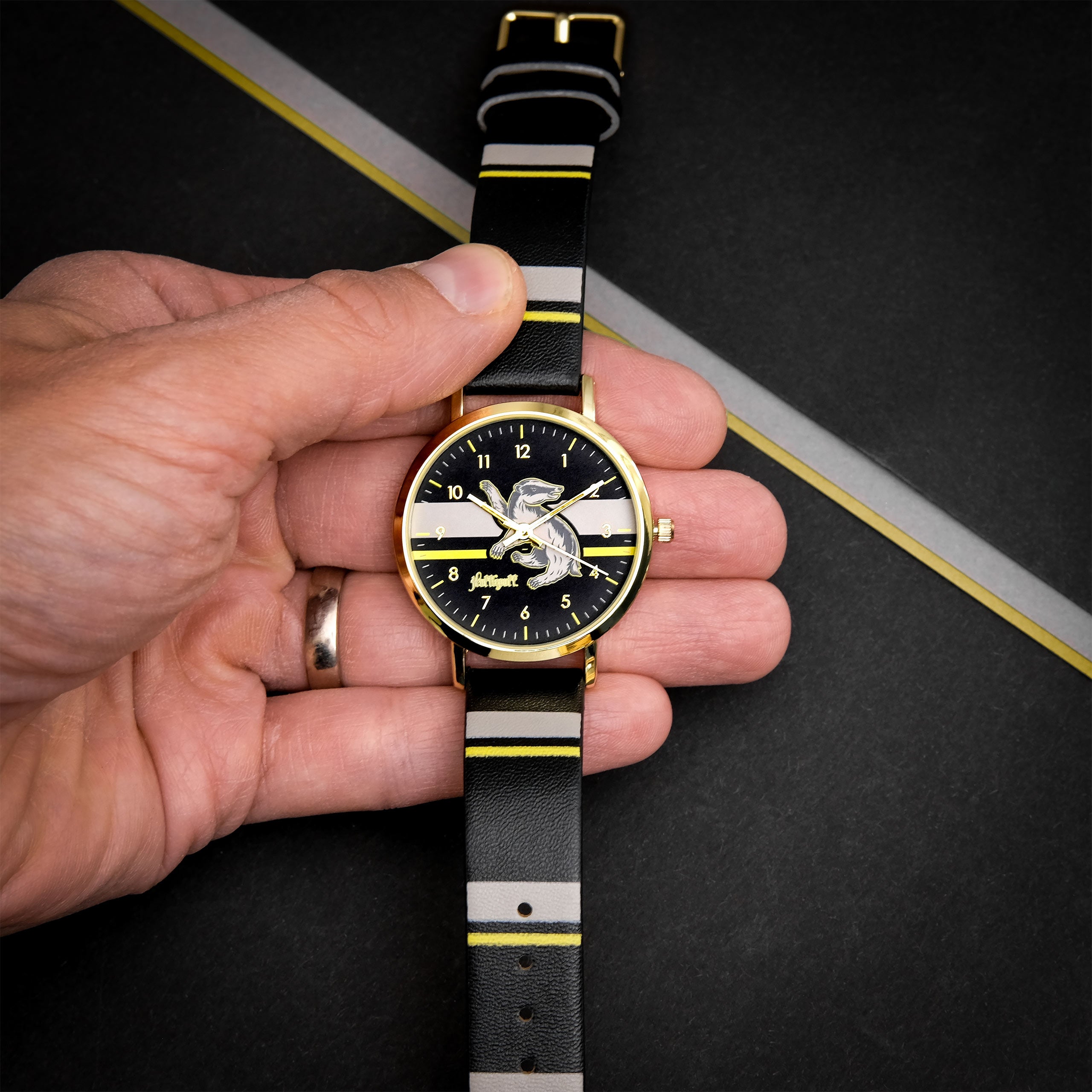 Produktbild Harry Potter - Hufflepuff Armbandsur