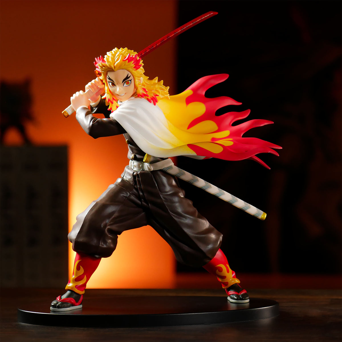 Produktbild Demon Slayer - Kyojuro Rengoku Vibration Stars Figur 21,5 cm