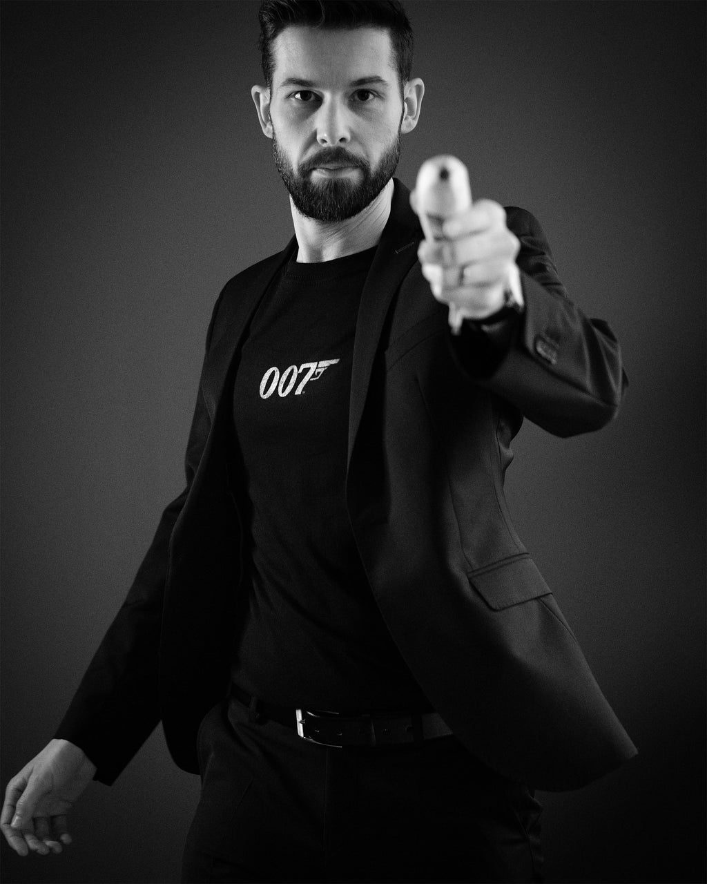 Produktbild James Bond - No Time To Die T-shirt svart