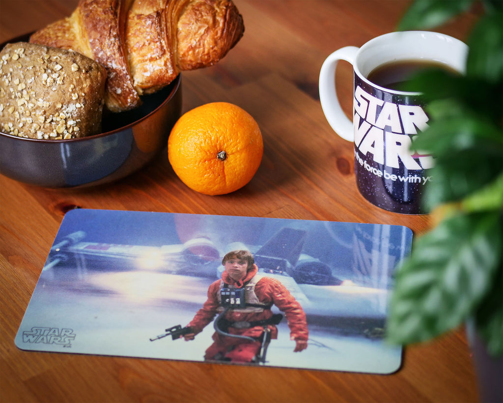 Produktbild Star Wars - Luke framför X-Wing Frukostbricka