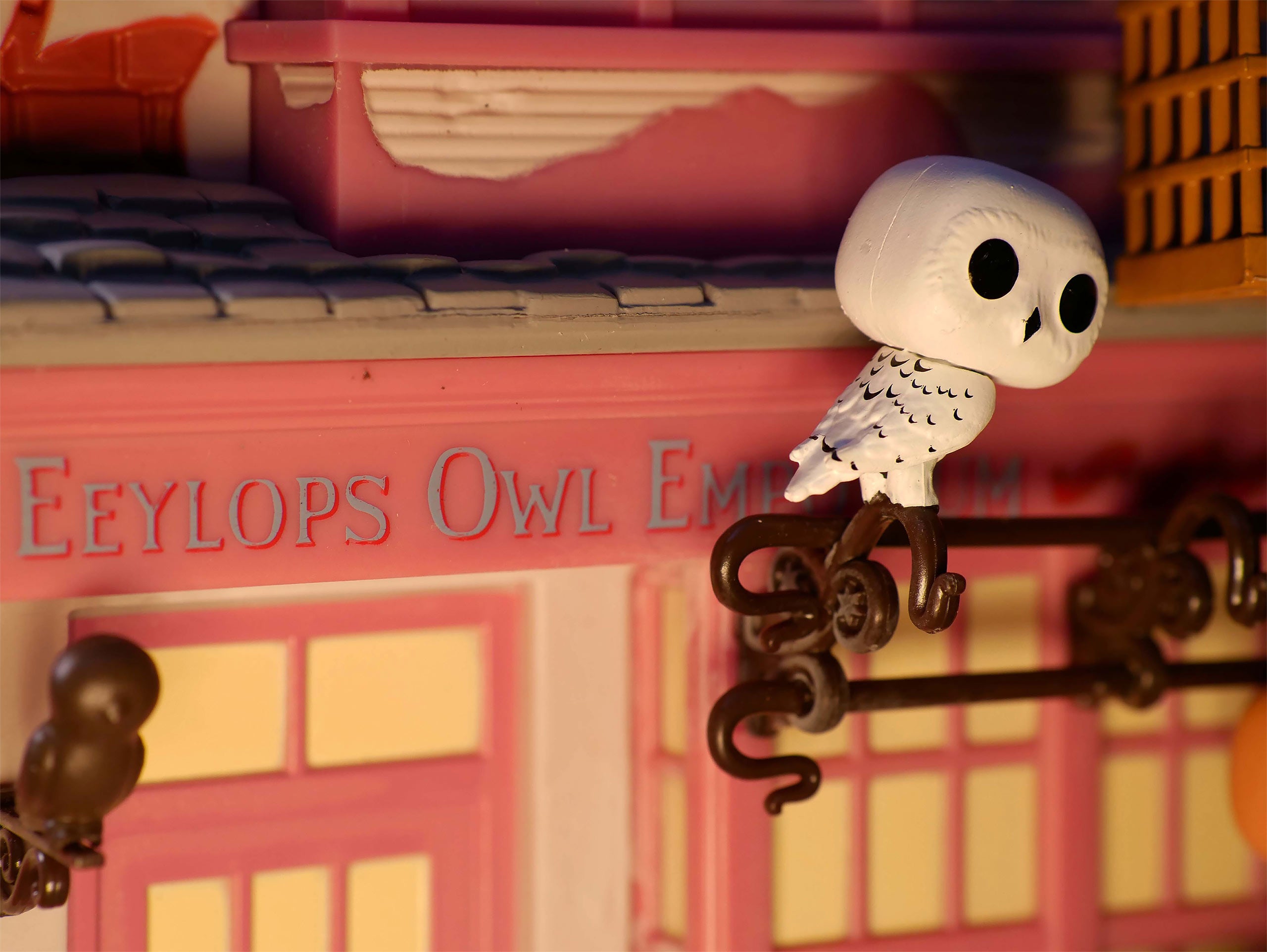 Produktbild Harry Potter och Eeylops Ugglebutik Funko Pop Figur med Diorama