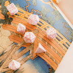 Produktbild Japanese - Cherry Blossom Petals RPG Tärningsset 7 delar