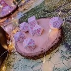 Produktbild Japanese - Cherry Blossom Petals RPG Tärningsset 7 delar