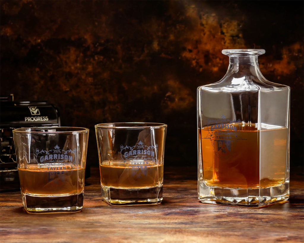Produktbild Peaky Blinders - Karaff med kork och glas-set