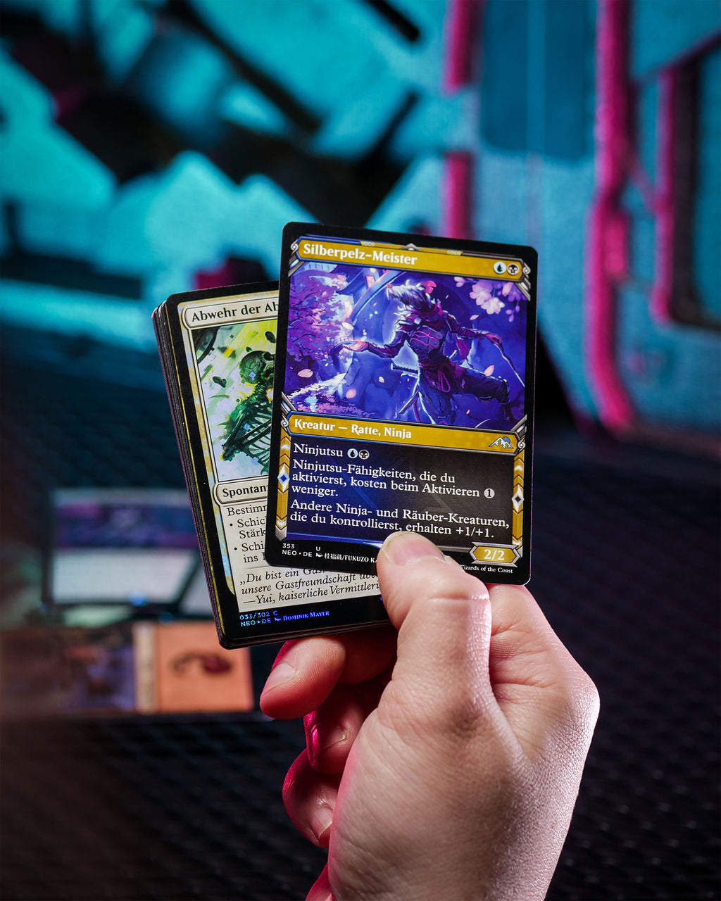 Produktbild Magic The Gathering - Kamigawa Neon-Dynasti Samlarbooster