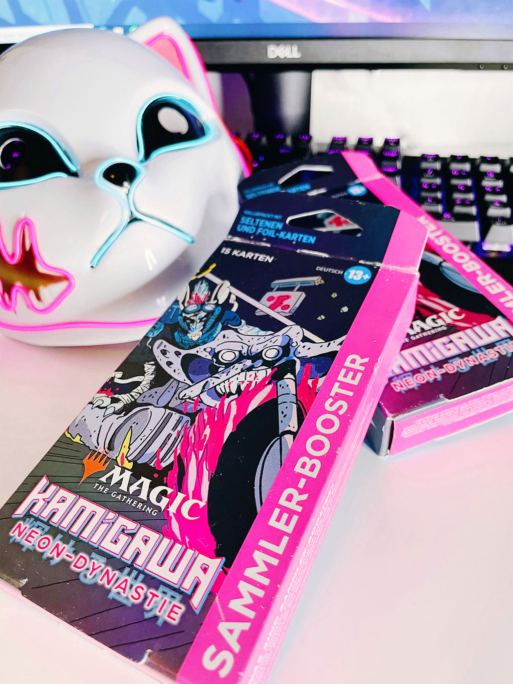 Produktbild Magic The Gathering - Kamigawa Neon-Dynasti Samlarbooster