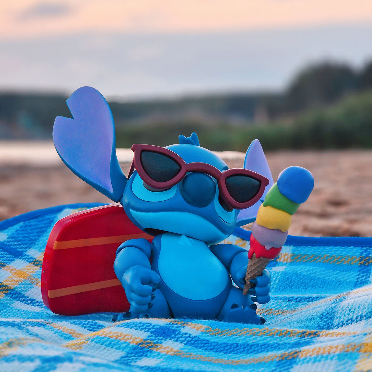 Produktbild Lilo & Stitch - Actionfigur Stitch deluxe 1:9