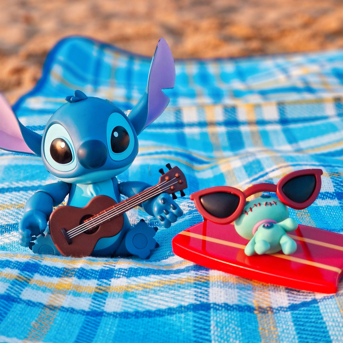 Produktbild Lilo & Stitch - Actionfigur Stitch deluxe 1:9