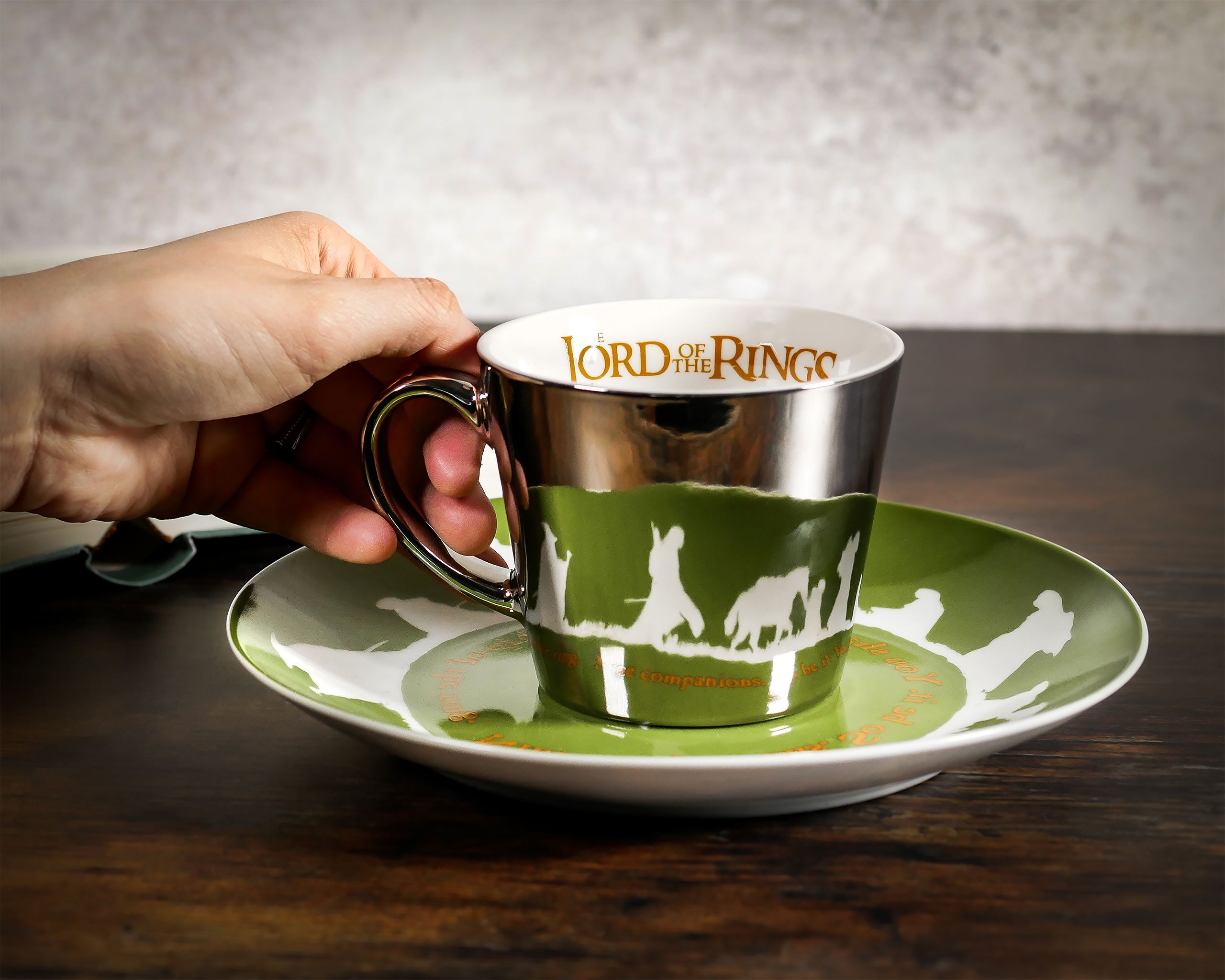 Produktbild Sagan om Ringen - Ringens Brödraskap spegelmugg med tallrik