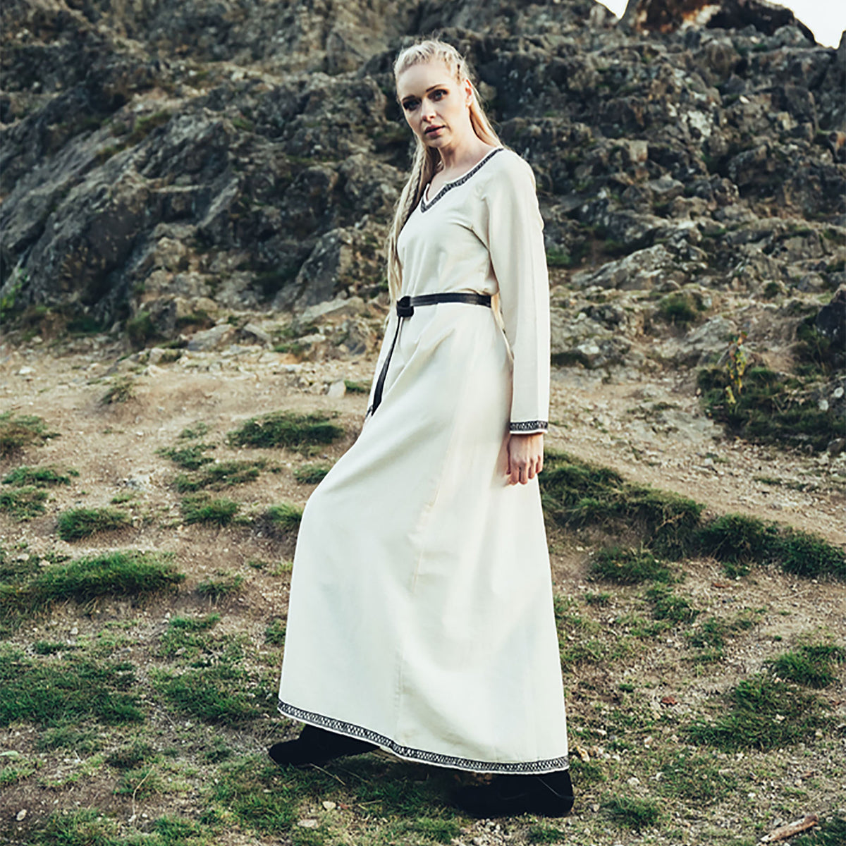 Product image Medieval Dress Brigida Beige