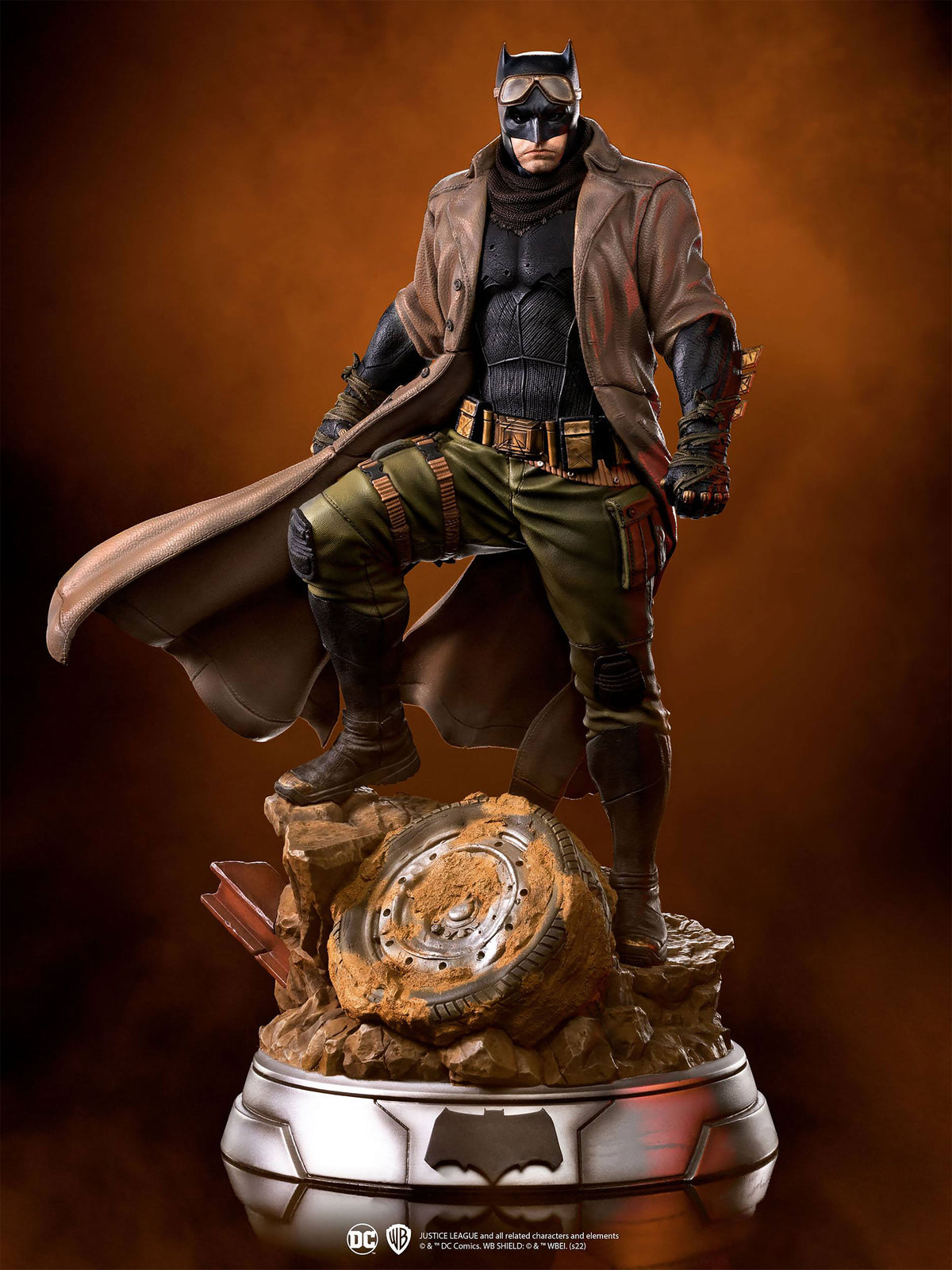 Produktbild Zack Snyders Justice League - Batman Knightmare Statuett Skala 1:4