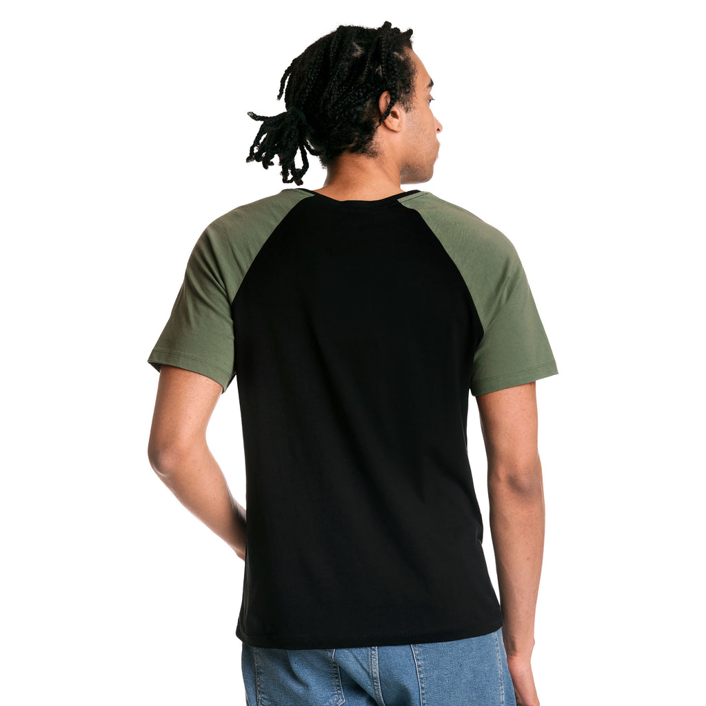 Produktbild One Piece - Roronoa Zoro T-shirt svart-grön
