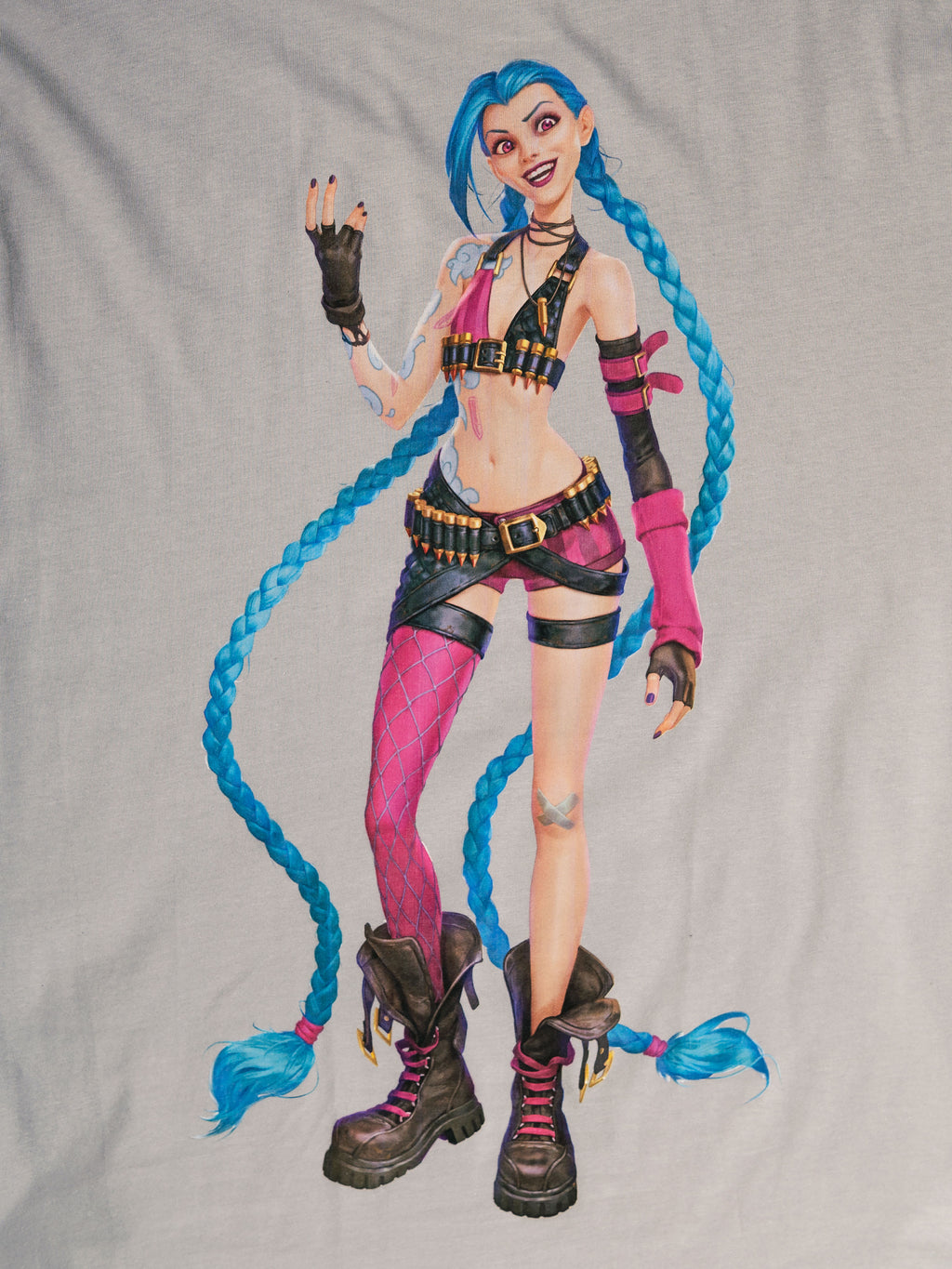 Produktbild League of Legends - Jinx karaktär T-shirt grå