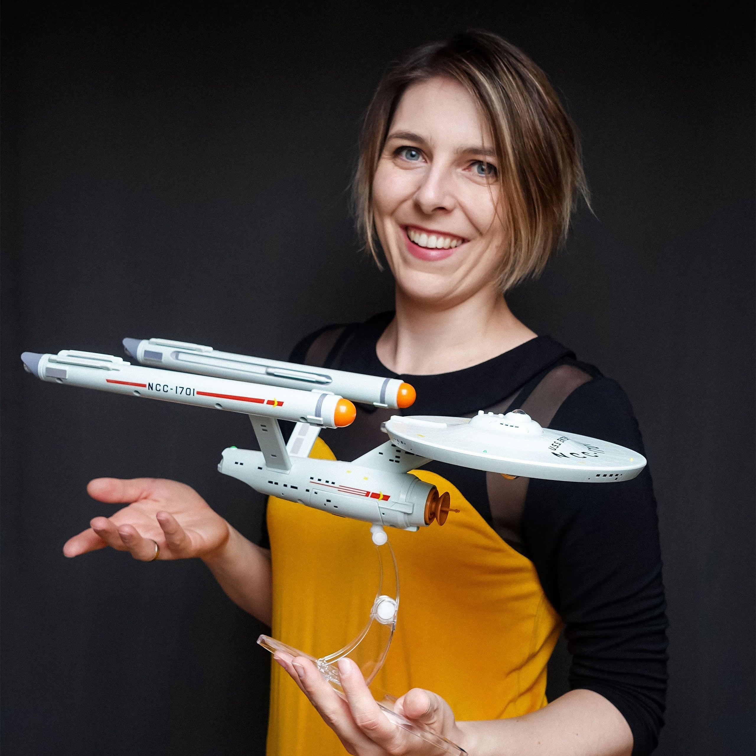 Produktbild Star Trek - Enterprise NCC-1701-replika med ljus och ljud