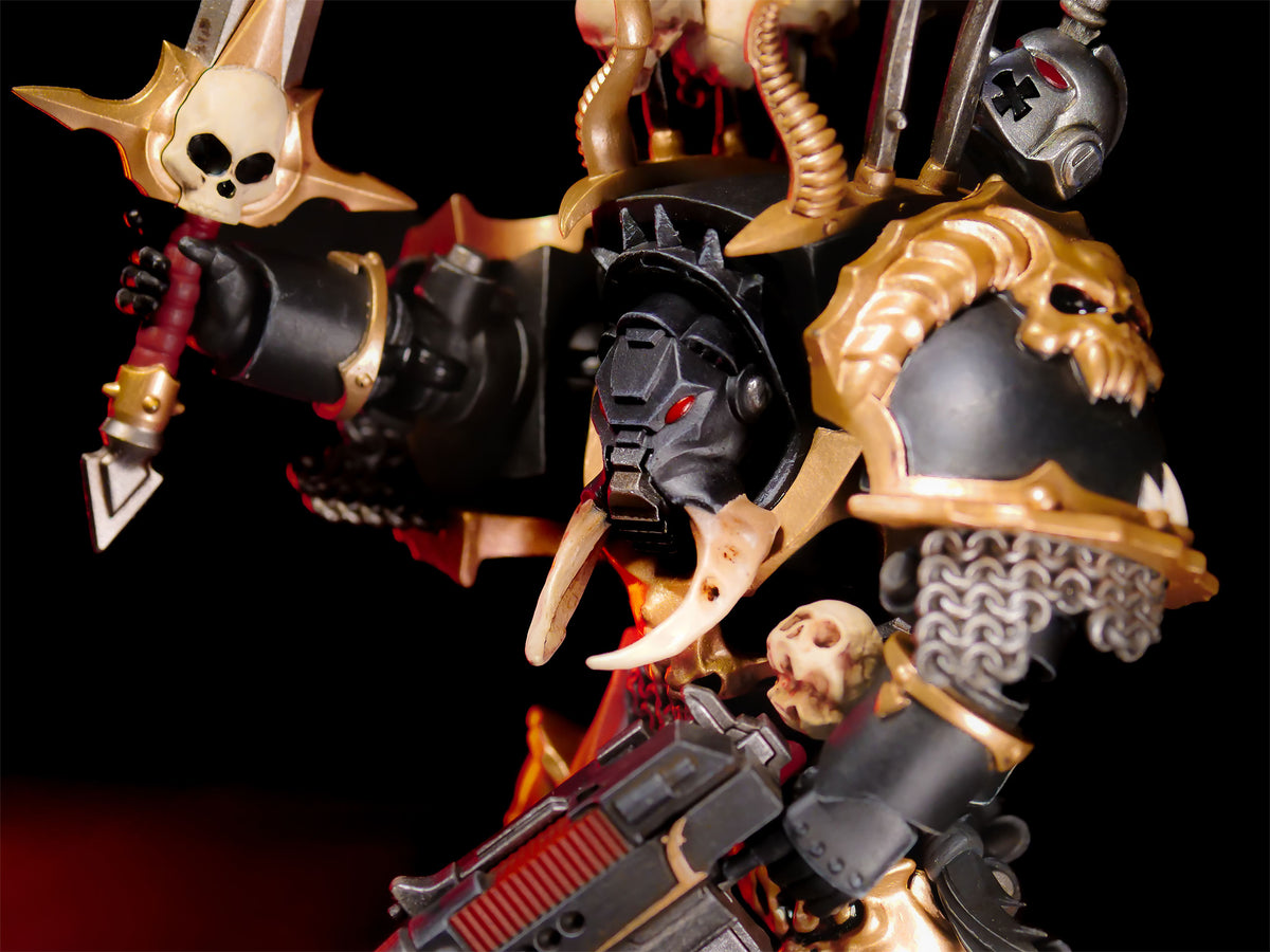 Produktbild Warhammer 40k - Black Legion Brother Gnarl Actionfigur