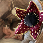 Produktbild Stranger Things - Demogorgon Plyschfigur 26 cm