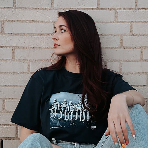 Produktbild Empire Building T-shirt för Star Wars-fans blå