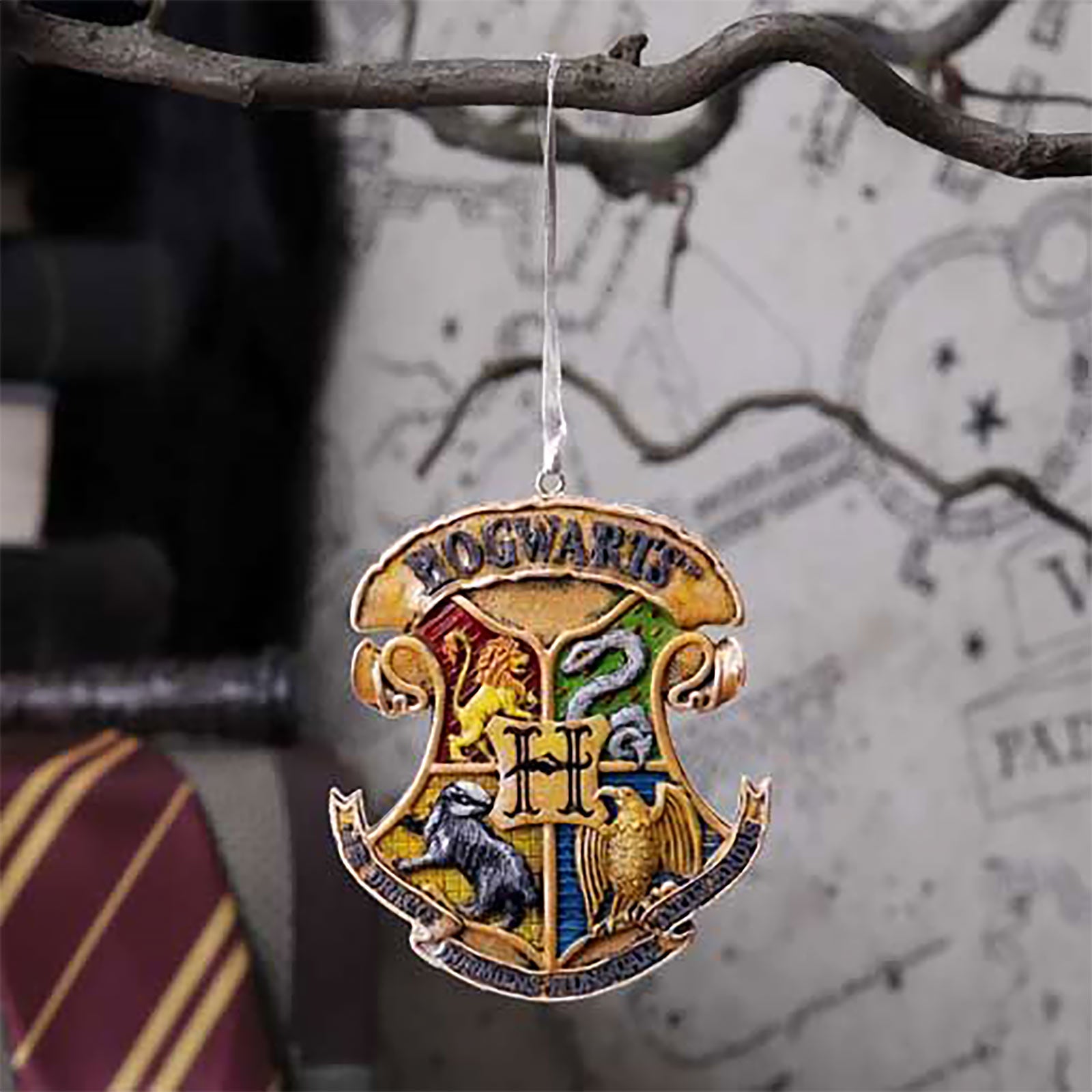 Produktbild Harry Potter - Hogwarts vapensköld julgransprydnad