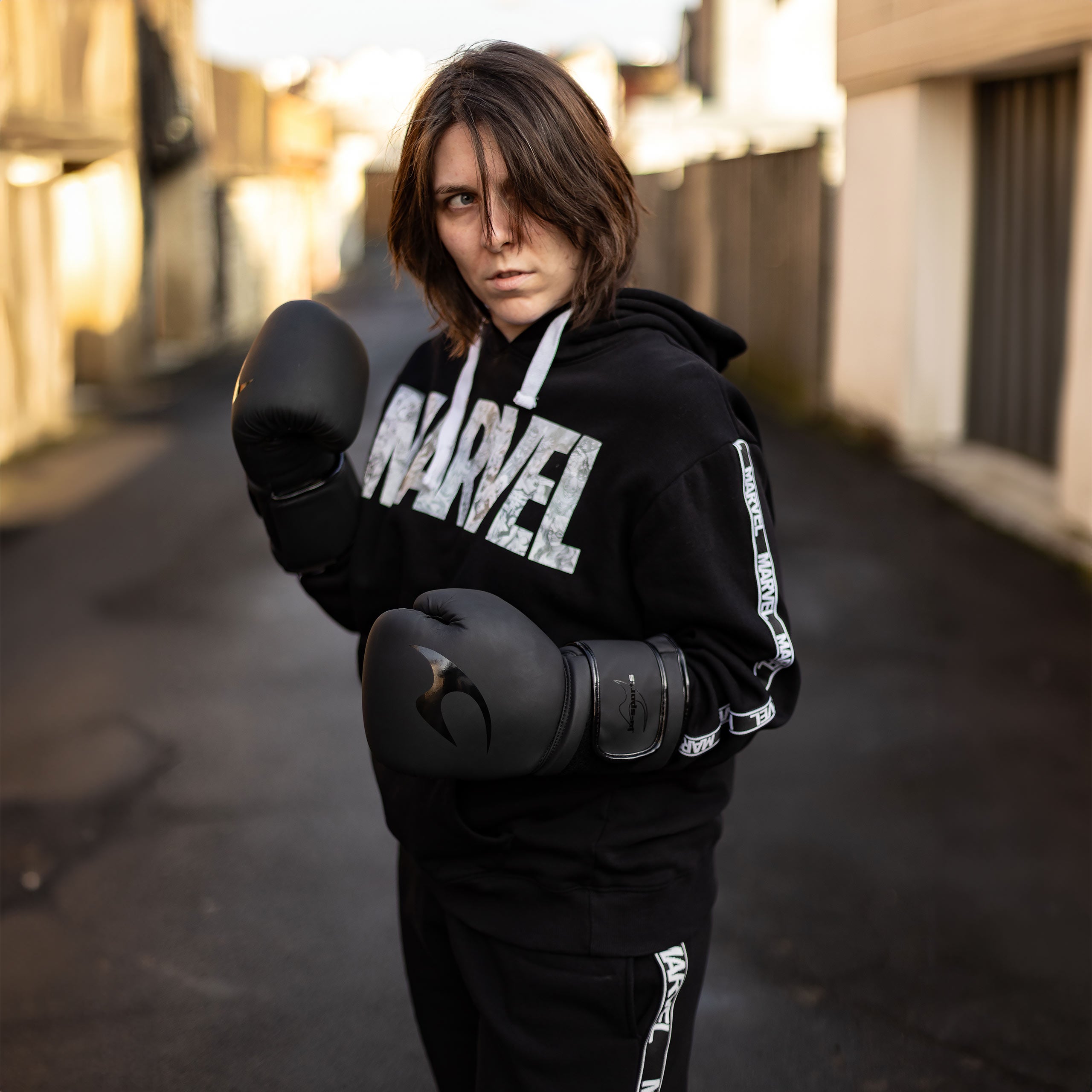 Produktbild Marvel - Comic Logo Hoodie svart
