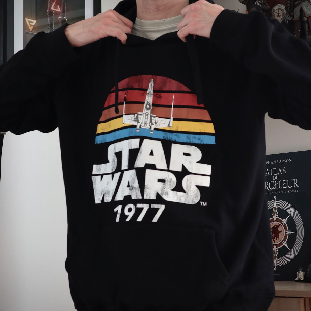 Produktbild Star Wars från 1977 Retro Hoodie Svart