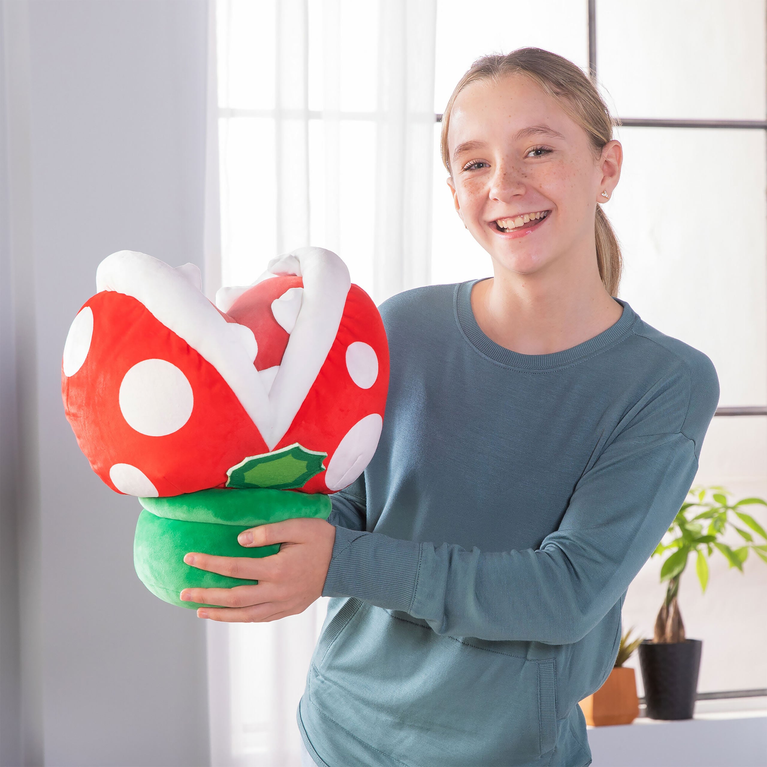 Produktbild Super Mario - Piraya-växt Plyschfigur