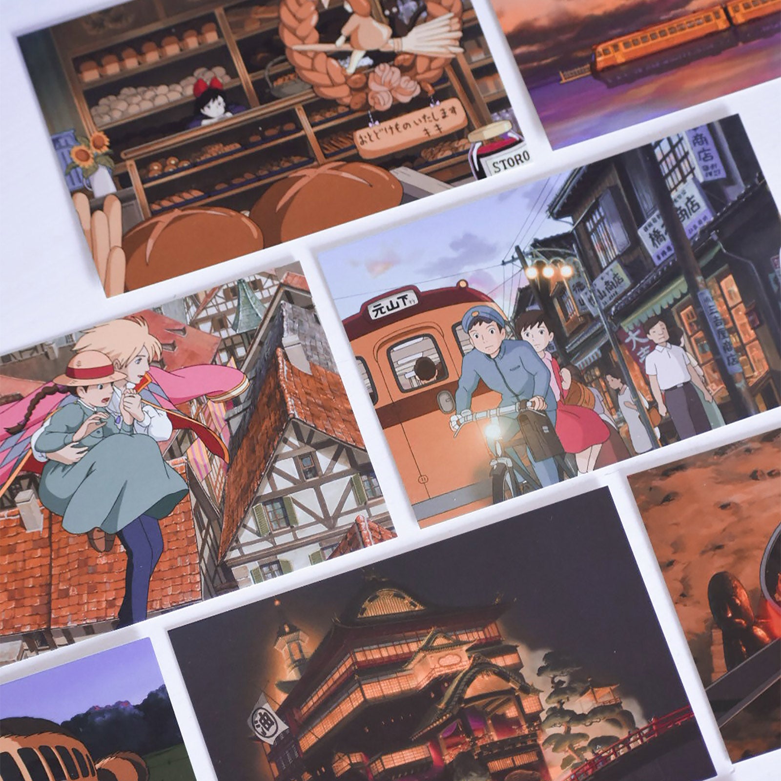 Produktbild Studio Ghibli - 100 vykort i presentlåda