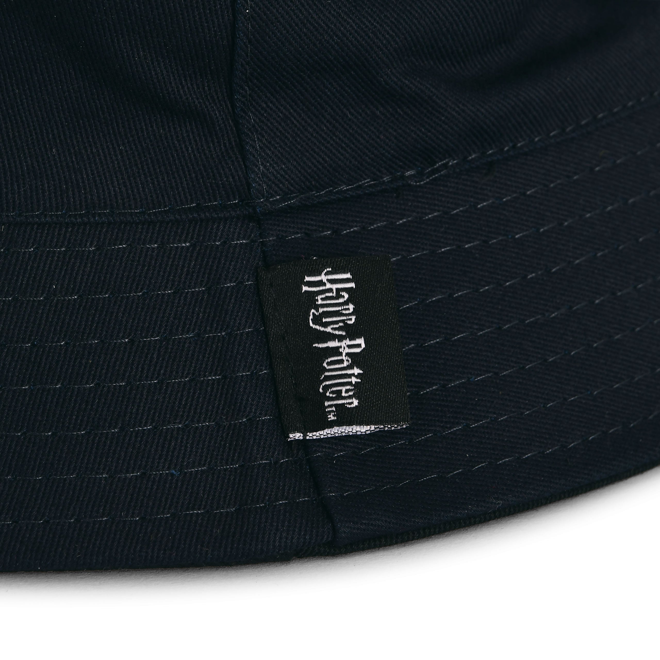 Produktbild Ravenclaw-emblemhatt med vändbart motiv - Harry Potter