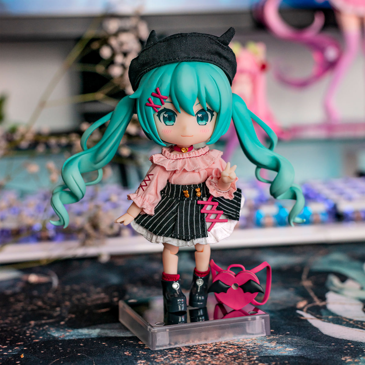 Produktbild Hatsune Miku - Date Outfit Ver. Nendoroid Actionfigur