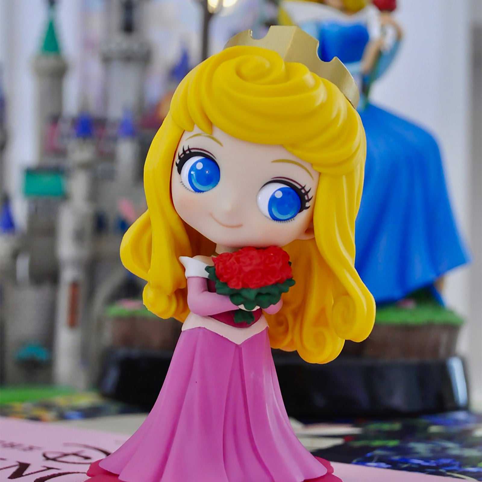 Produktbild Törnrosa - Prinsessan Aurora Q Posket Figur Version A