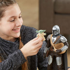 Produktbild Mando och Grogu Interaktivt Actionfigursset - Star Wars The Mandalorian