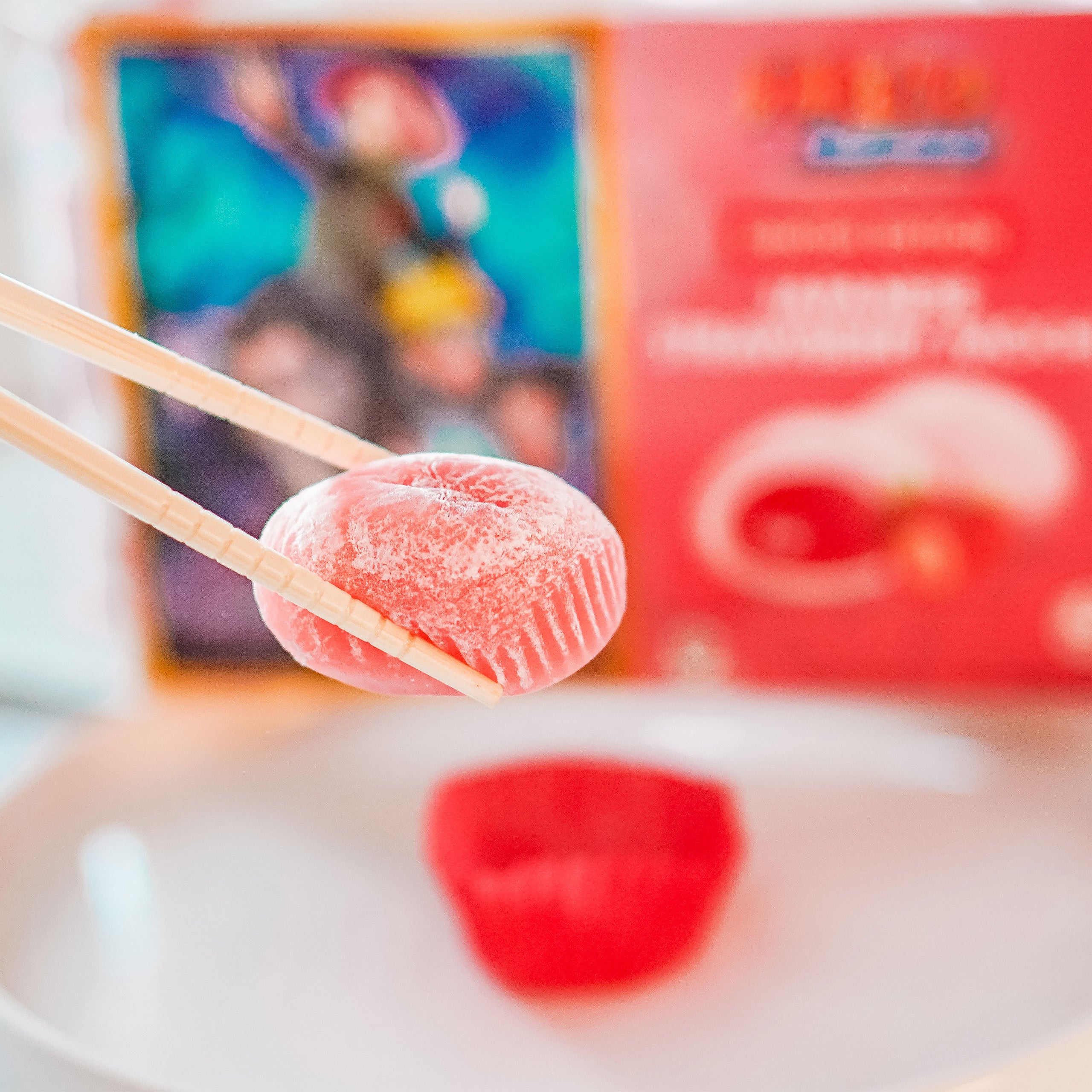 Product image Naruto - Sakura and Sasuke Mochi Strawberry