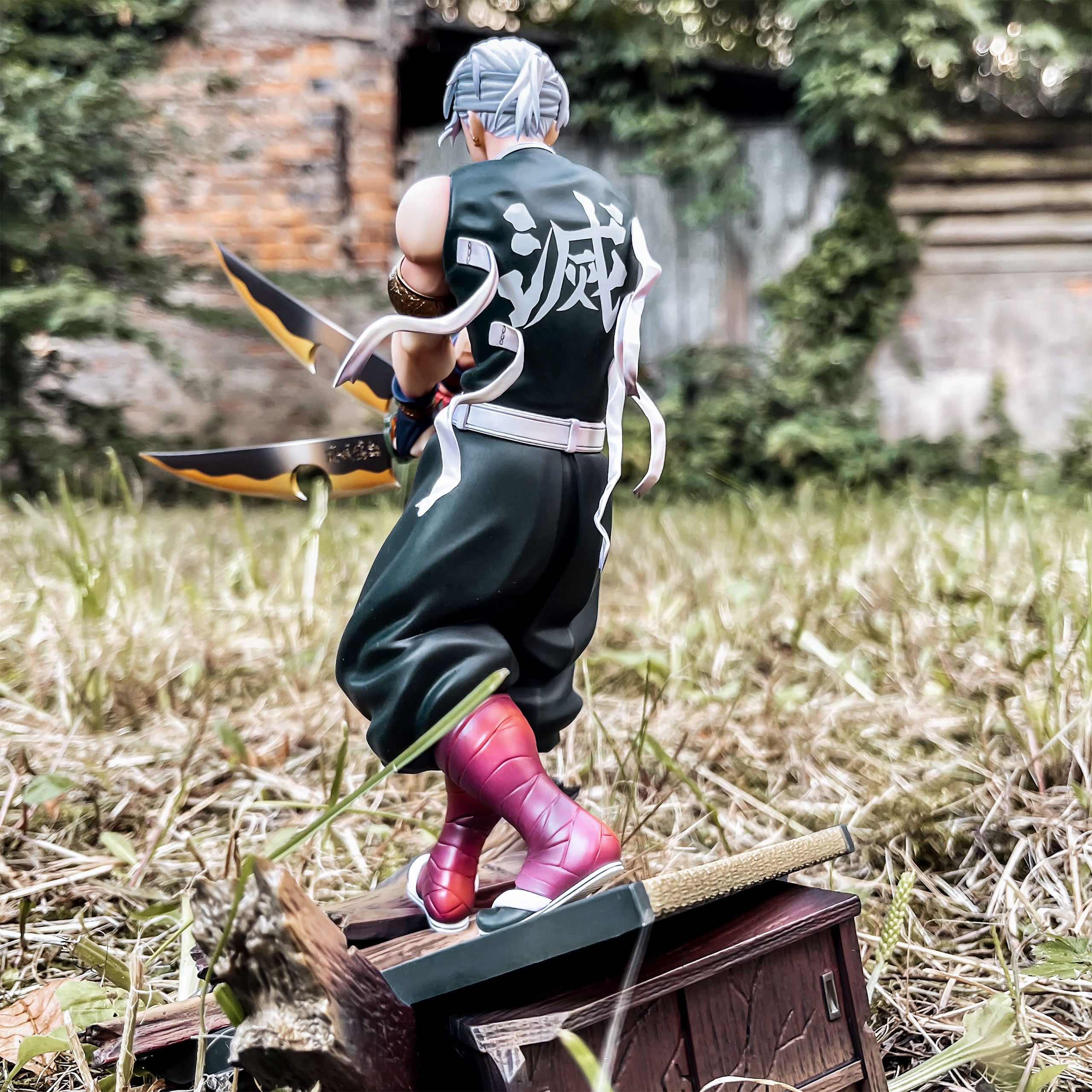 Produktbild Tengen Uzui-staty 1:8 deluxe - Demon Slayer