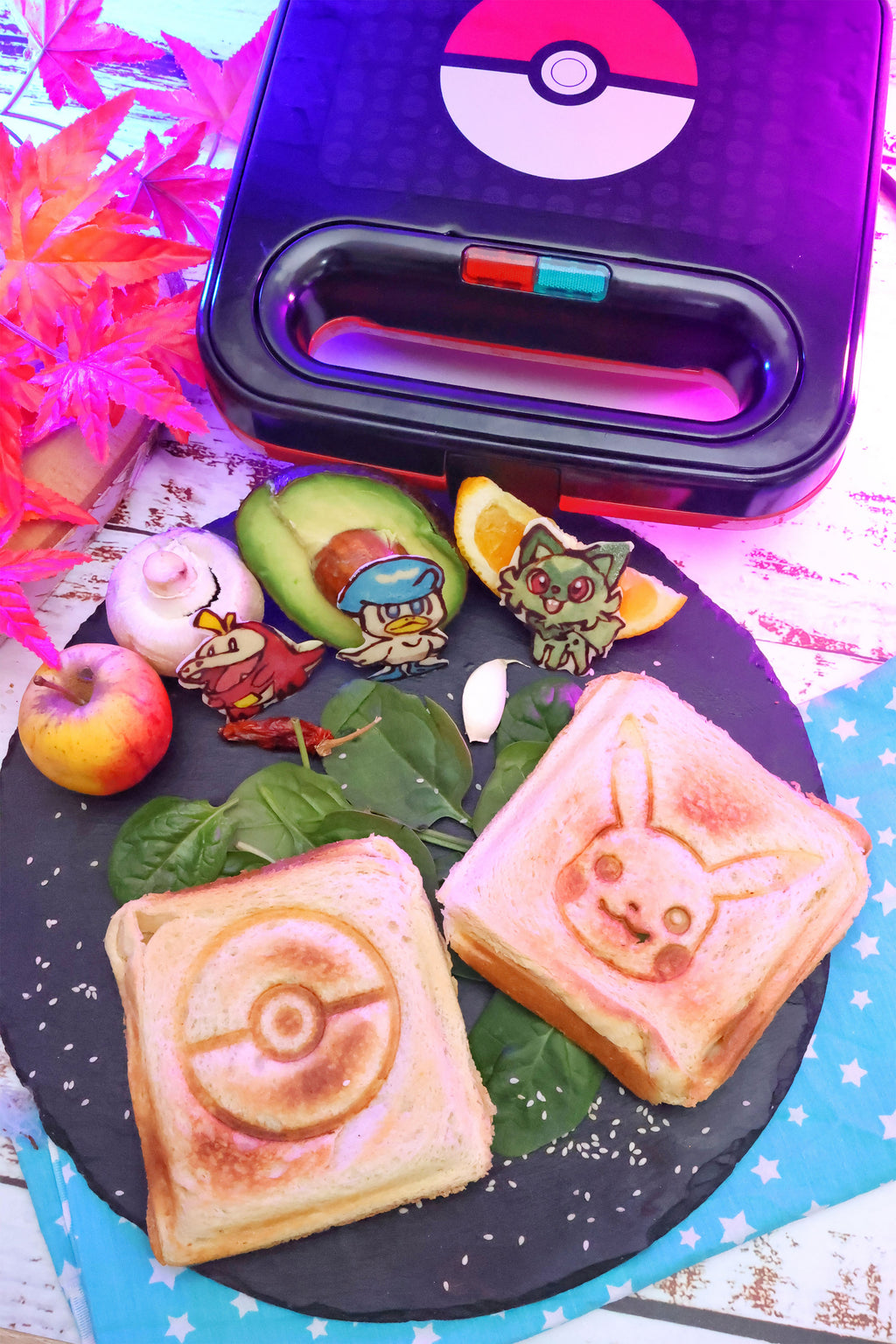 Produktbild Pokemon - Pikachu och Pokeball Smörgåsgrill
